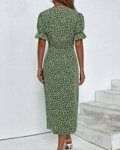 Ivy | Kurzärmeliges Kleid mit Blumenmuster