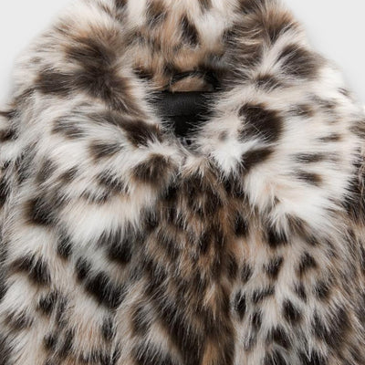 Leoline – Faux-Fur-Jacke im Animal-Design