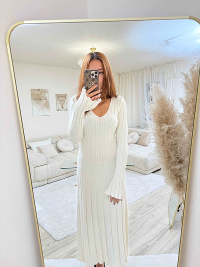 Langes Strickkleid