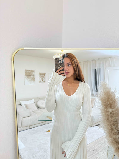 Langes Strickkleid