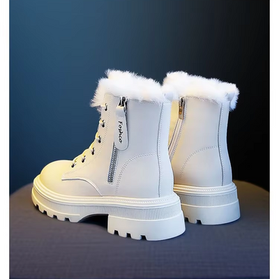 Geltrix - Damen Winterstiefel mit Kunstfell und modischem Schnürdesign