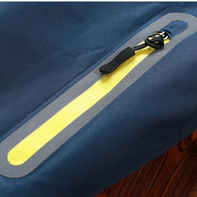 Glitzer - Wasserdichter Wintermantel Männer – Warm Gefüttert, Wetterfest, Mit Kapuze