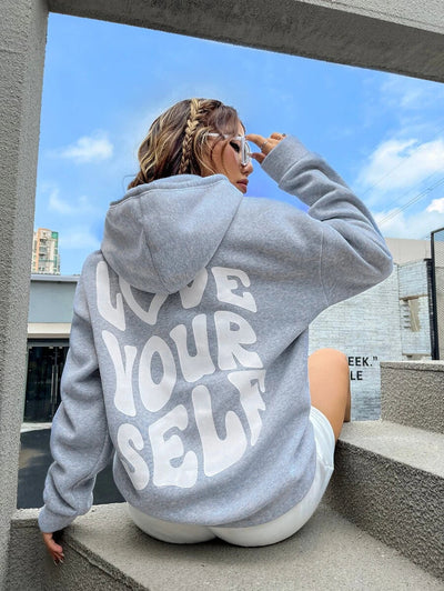 Oversized Hoodie Damen – Schwarzer Kapuzenpullover mit „Love Yourself“ Rückendruck