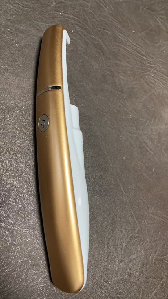 Matias | Elektrischer Hornhautentferner für Füße