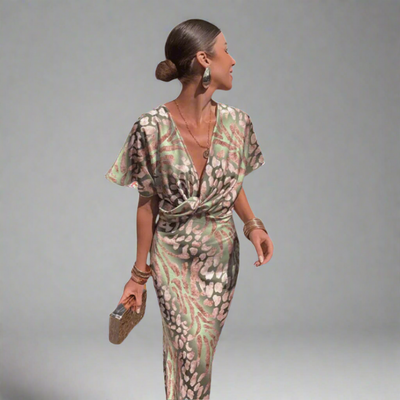 Cornelia | Verdrehtes Maxikleid mit Premium-V-Ausschnitt