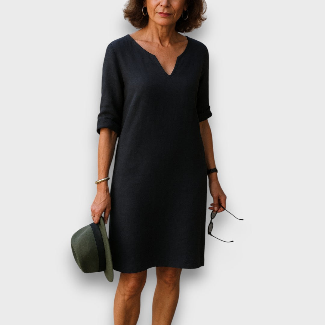 Lisette – Schlichtes Kleid mit V-Ausschnitt
