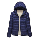 Dunkelblauer Kapuzenpulli