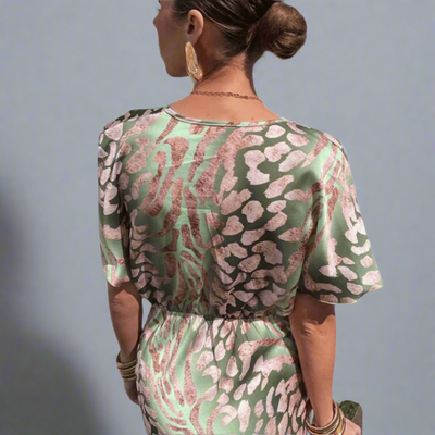 Cornelia | Verdrehtes Maxikleid mit Premium-V-Ausschnitt