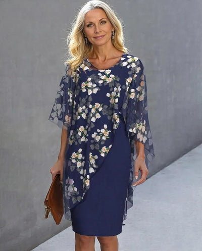 Blau bedrucktes Minikleid mit Rundhalsausschnitt