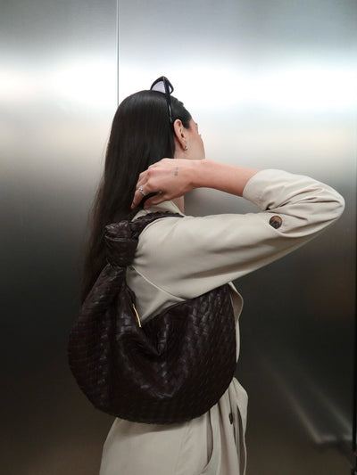 Giselle | Mittelgroße Schultertasche Aus Premium Veganem Leder Mit Geflochtenem Design