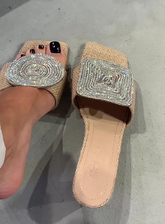 Wanwisa - Quadratische Sandalen Mit Rundem Absatz