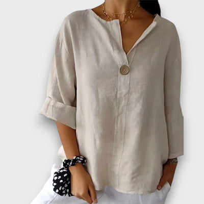 Solenne – Leichte Oversize-Bluse mit Statement-Kragen