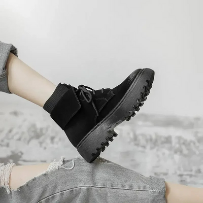 Sferida - Damen Winterstiefel mit Schnürung und robuster Profilsohle