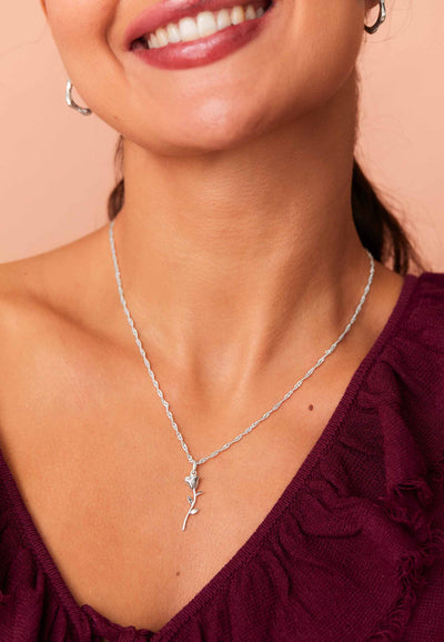 Tess | KOLLIER GULABE