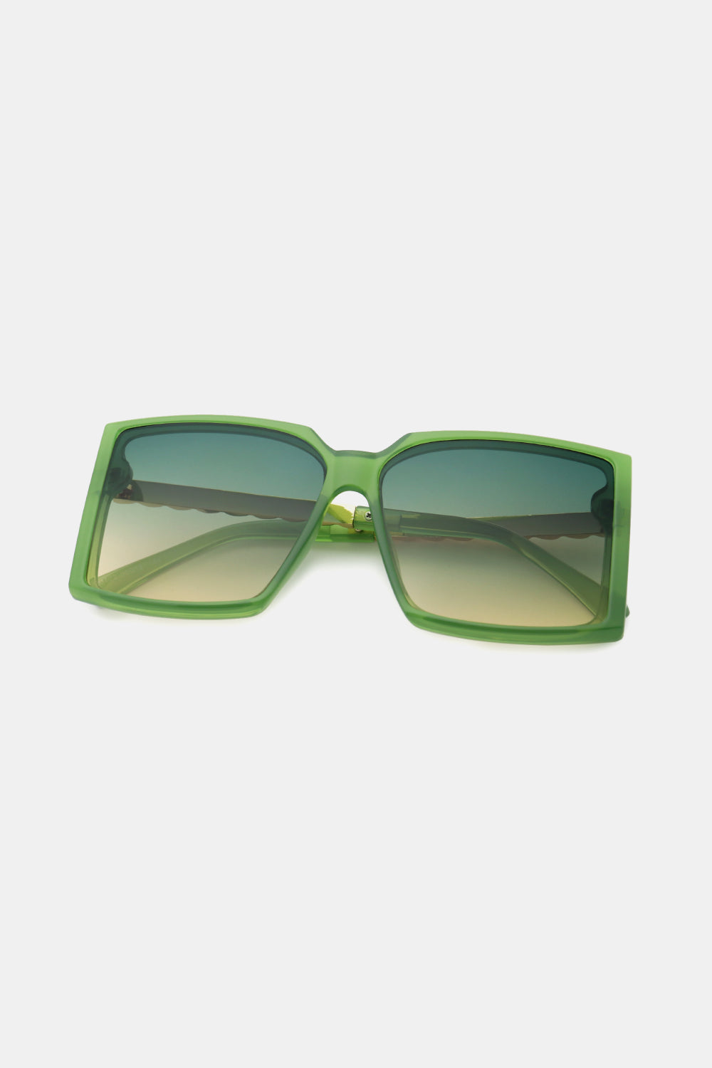 Modische Sonnenbrille im eckigen Design (Polycarbonat)
