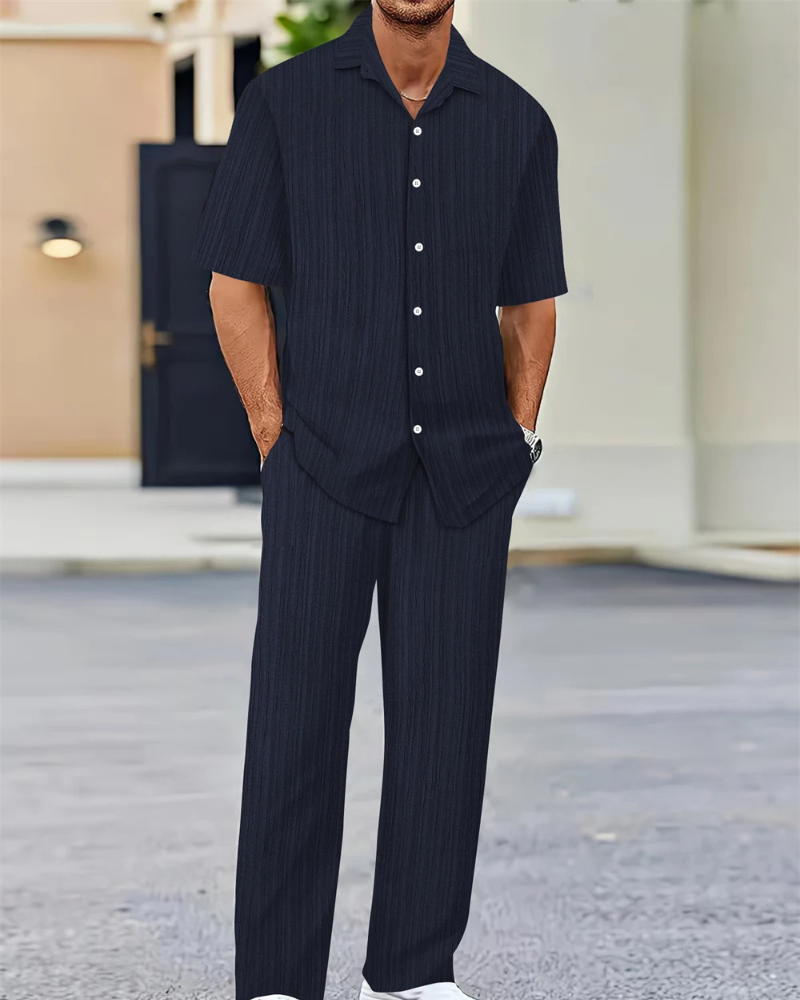 Herren Freizeit-Zweiteiler mit Kurzarm-Hemd und bequemer Hose