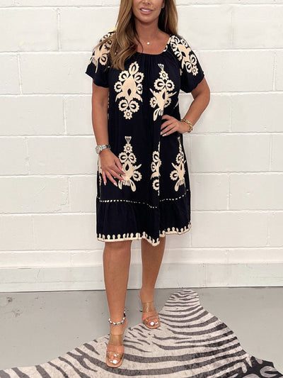 August | Baumwollkleid mit Rundhalsausschnitt im Vintage-Stil