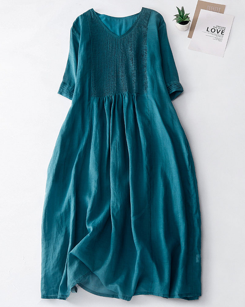 Elegantes Leinenkleid mit raffinierten Faltendetails –Clara