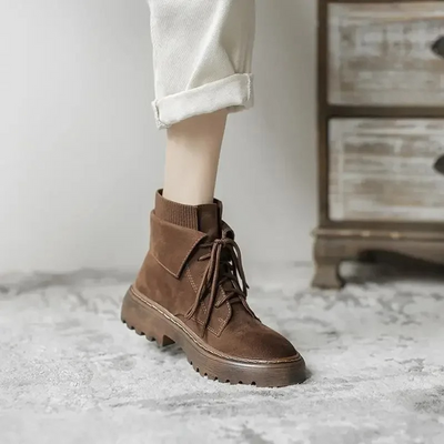 Sferida - Damen Winterstiefel mit Schnürung und robuster Profilsohle