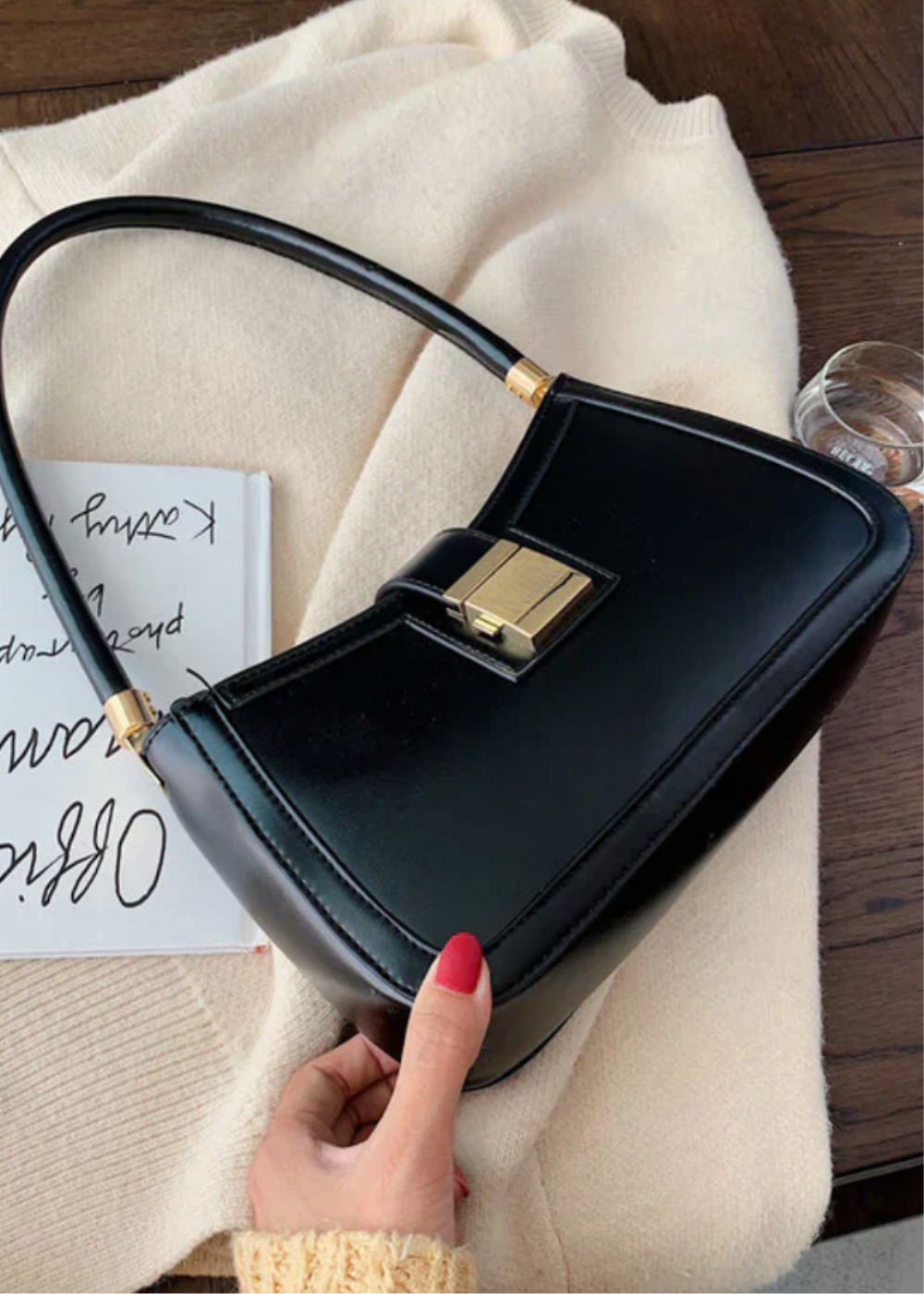 Damen Schultertasche Schwarz – Elegant & mit Reißverschluss