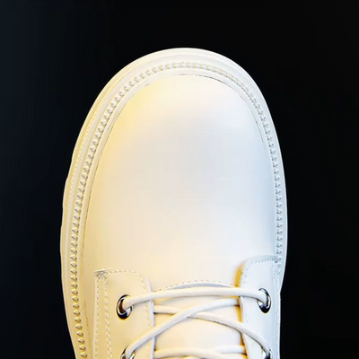 Geltrix - Damen Winterstiefel mit Kunstfell und modischem Schnürdesign