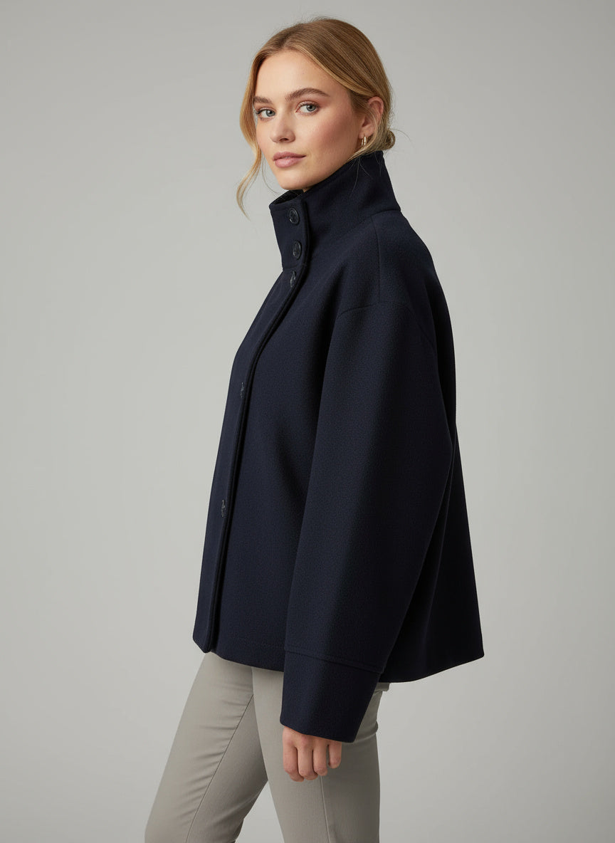 Olga | Kurze Damenjacke mit Stehkragen