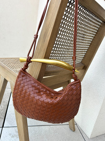 Bianca Luxe Strukturierte Woven Tasche Mit Goldfarbenem Griff Und Schulterriemen