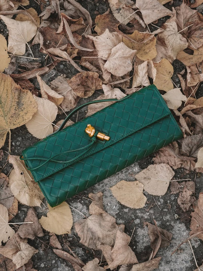 Camila Luxe Slim Clutch Aus Veganem Leder Mit Abnehmbarem Schultergurt, Elegante Handtasche