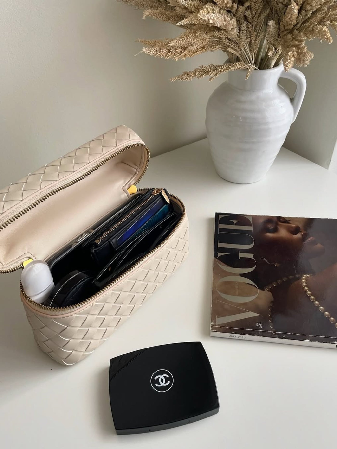 Juliette Polierte Strukturierte Woven Handtasche Aus Veganem Leder Mit Abnehmbarem Tragegurt