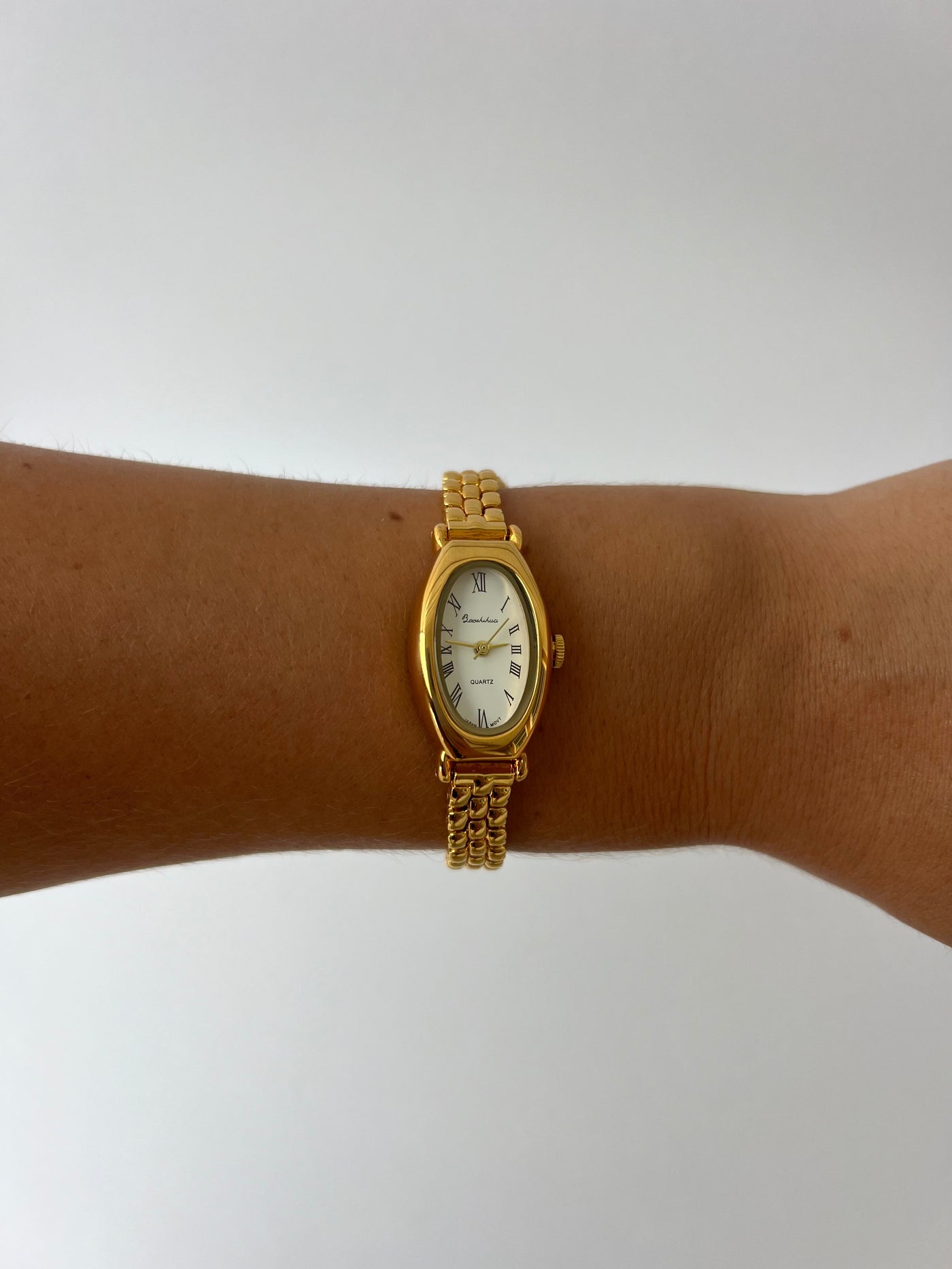 Ovale Goldene Vintage Damen Armbanduhr