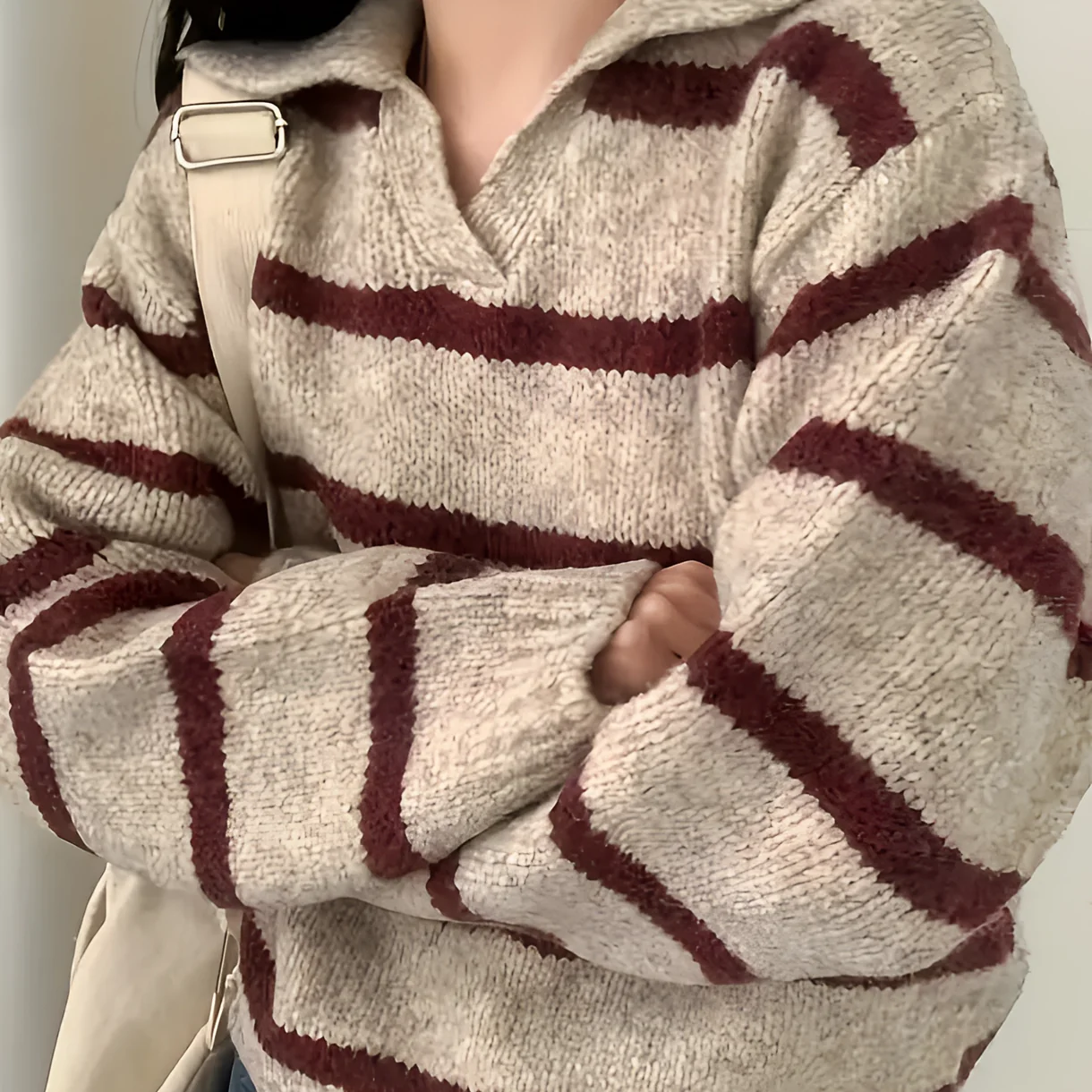 Moderner Damen-Strickpullover mit Streifen – Perfekt für Herbst und Winter