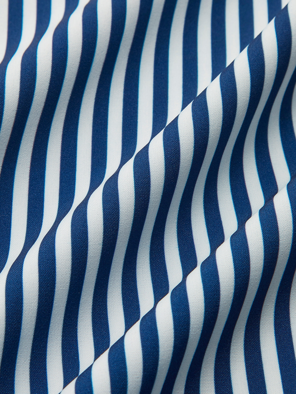 Gestreifte Damenbluse in Navy mit ausgestellten Ärmeln