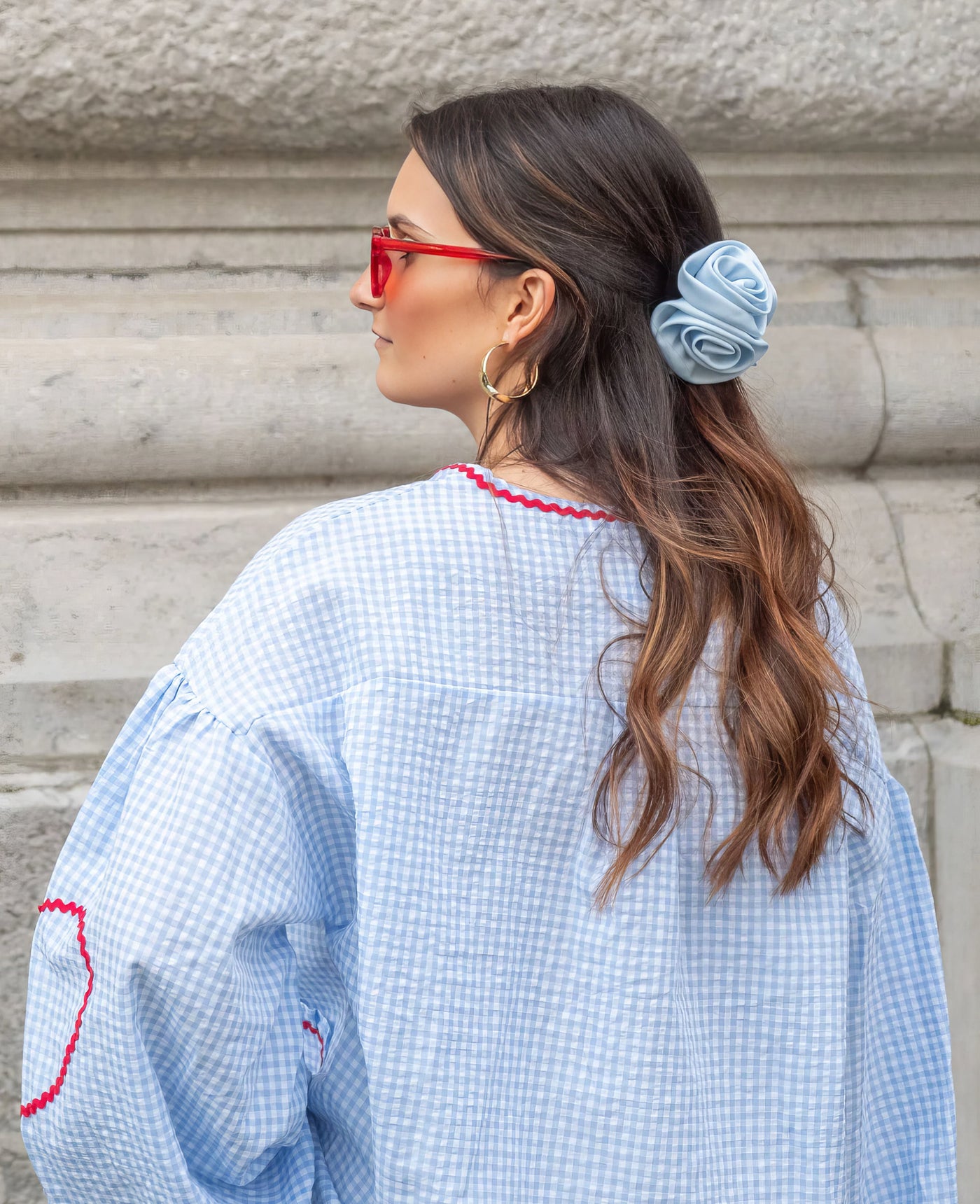 Damen Gingham Bluse – Lockere Passform mit Rüschen & Schleife