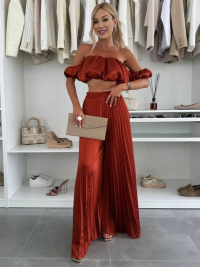 Araceli | Zweiteiliges Set mit Plisseehose und schulterfreiem Oberteil