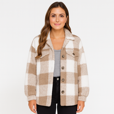 Clara | Stilvolle Strickjacke für Damen mit Knöpfen