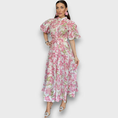 Celindra – Maxi-Kleid mit floraler Struktur und Bindegürtel