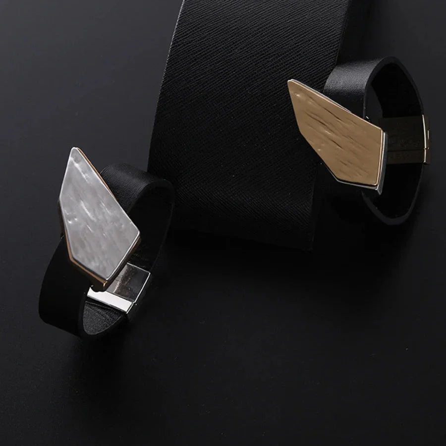 Geometrisches Damen Armreif Vintage Punk Style mit Magnetverschluss