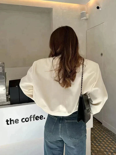 Damenjacke Bomber Stil Robustes Material für Übergangszeiten