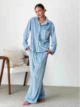 Blau