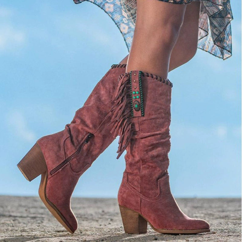 Fransige Cowboystiefel mit Boho-Charme