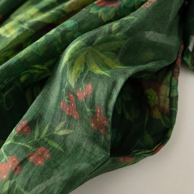 Retro Leinenkleid mit V-Ausschnitt und Spitzenverzierung –  Clara