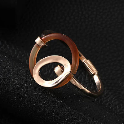 Elegantes Golden Damen Armreif mit Haken-Verschluss