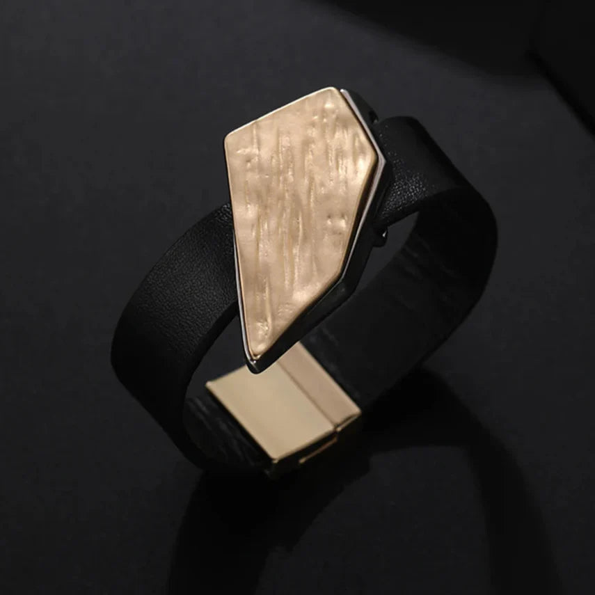 Geometrisches Damen Armreif Vintage Punk Style mit Magnetverschluss