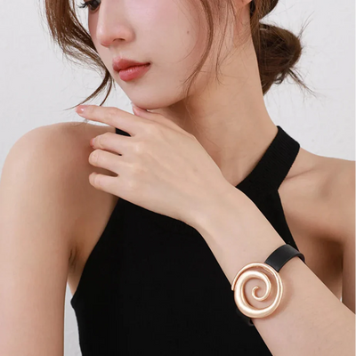 Vintage Retro Damen Armreif mit Magnetverschluss Gold