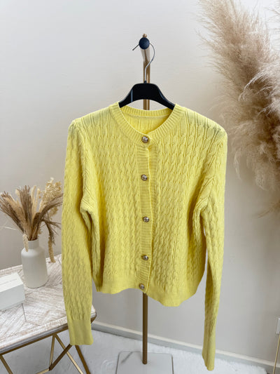 Cardigan mit Goldknöpfen