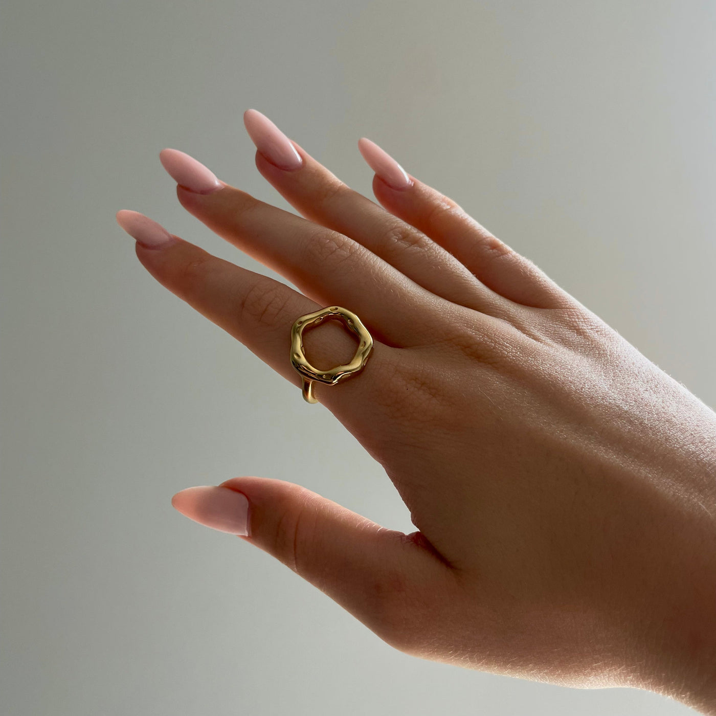 Offener Kreisring – Zeitlose Eleganz für jeden Anlass