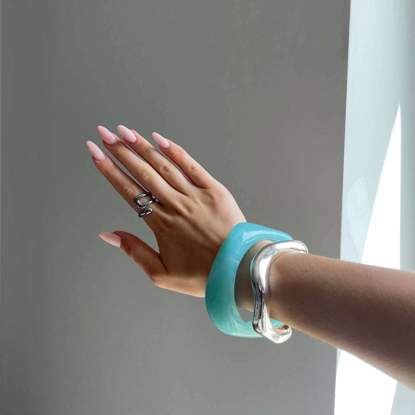 Skulpturaler Silberring – Modernes Design für zeitlose Eleganz