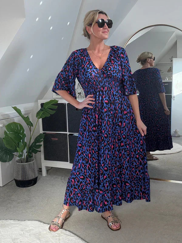 Becca | Kleid mit Falten und Leopardenmuster