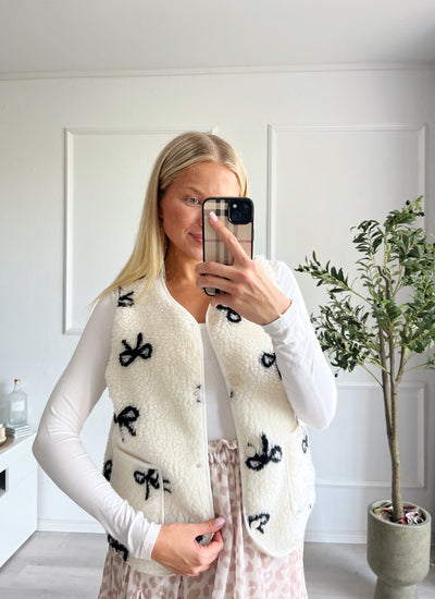 Teddy-Weste Schleifen-Print