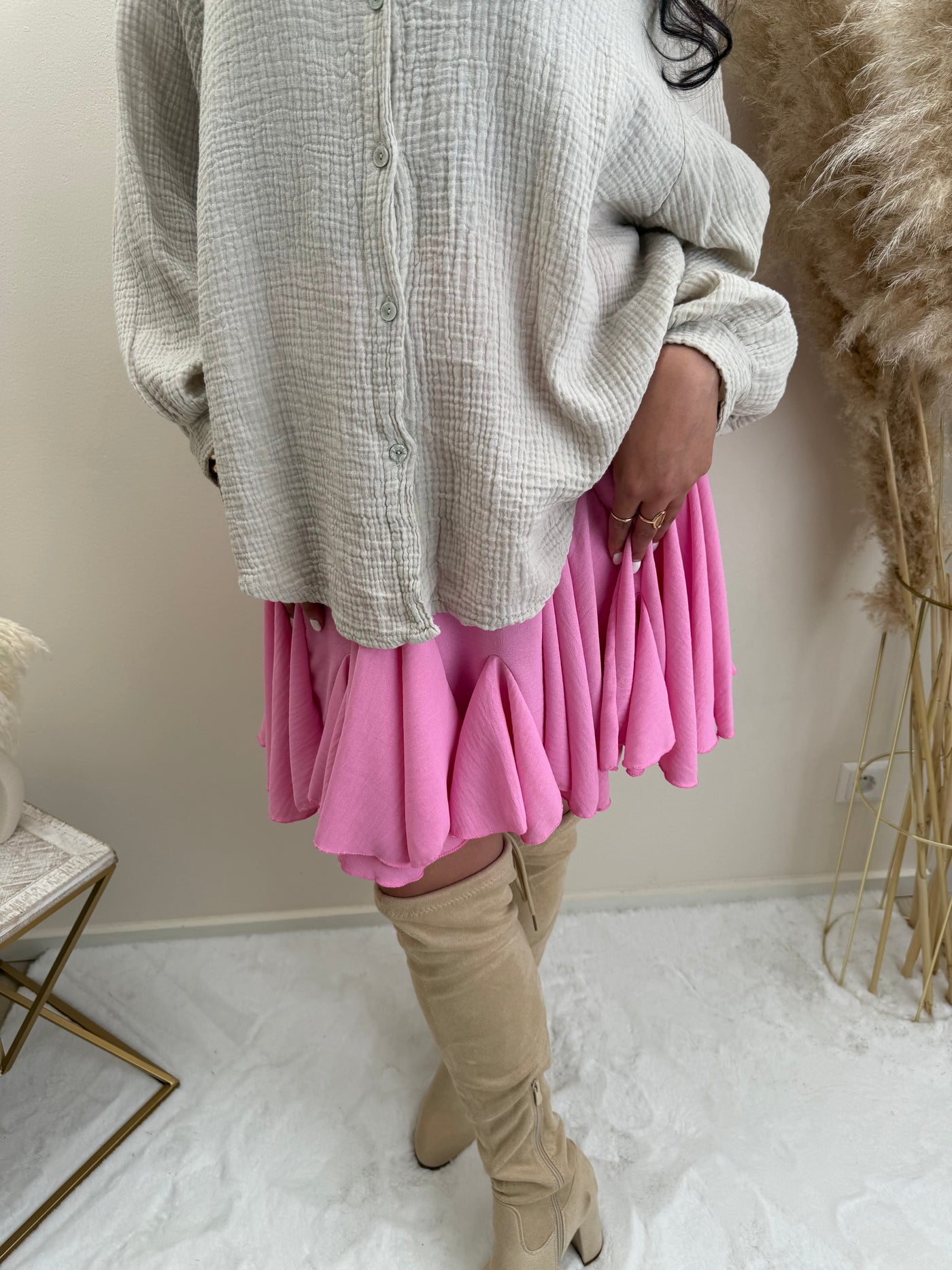 Rüßchenrock mit höherem Rüschen